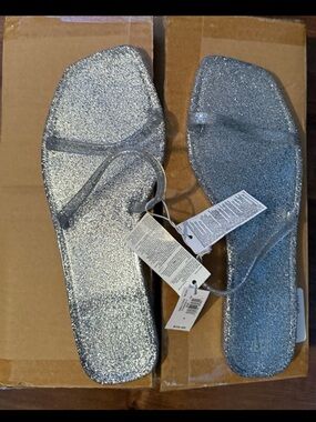 GAP Jelly Sandals
